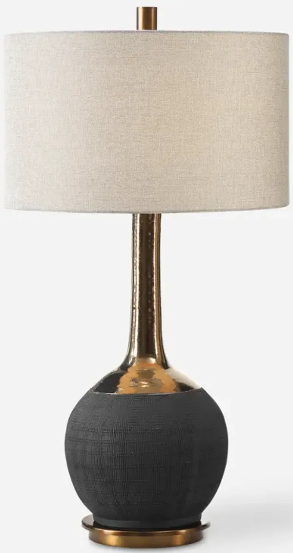 Arnav Textured Black Lamp