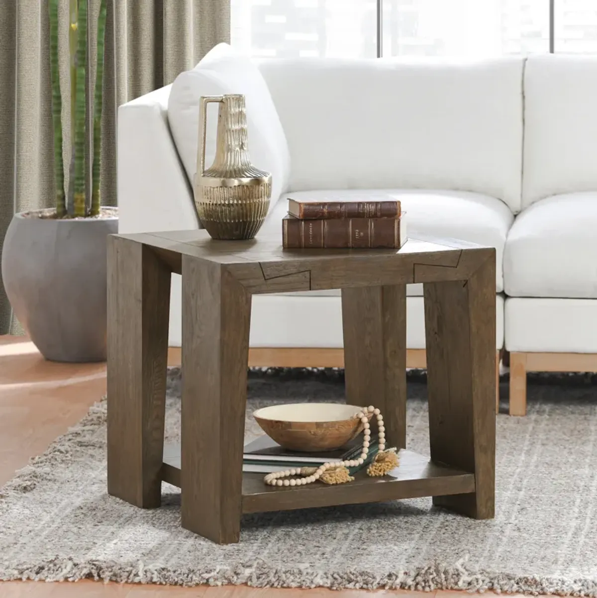 Troy Oak End Table In Antique Brown