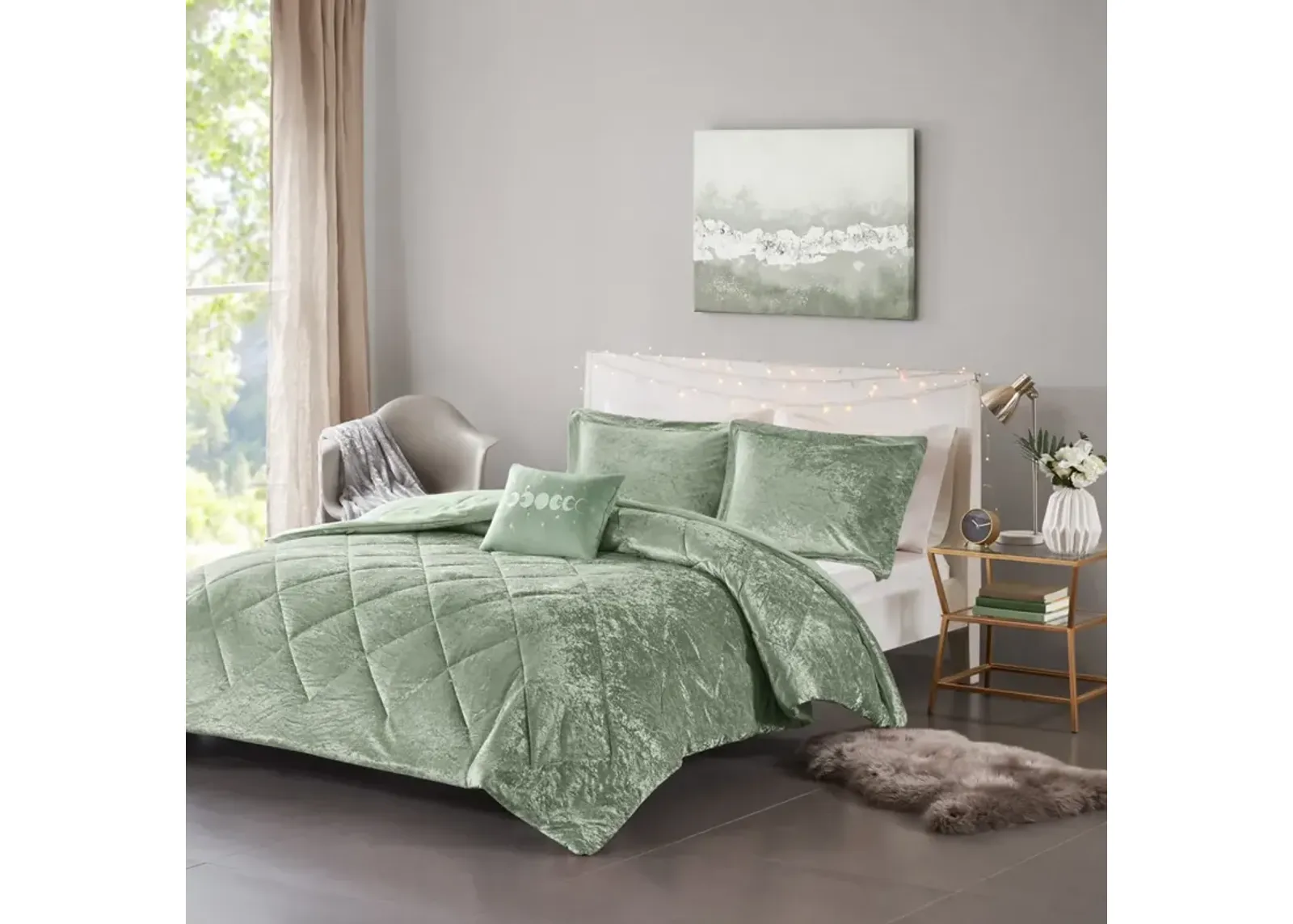 Velvet Comforter Set with Throw Pillow