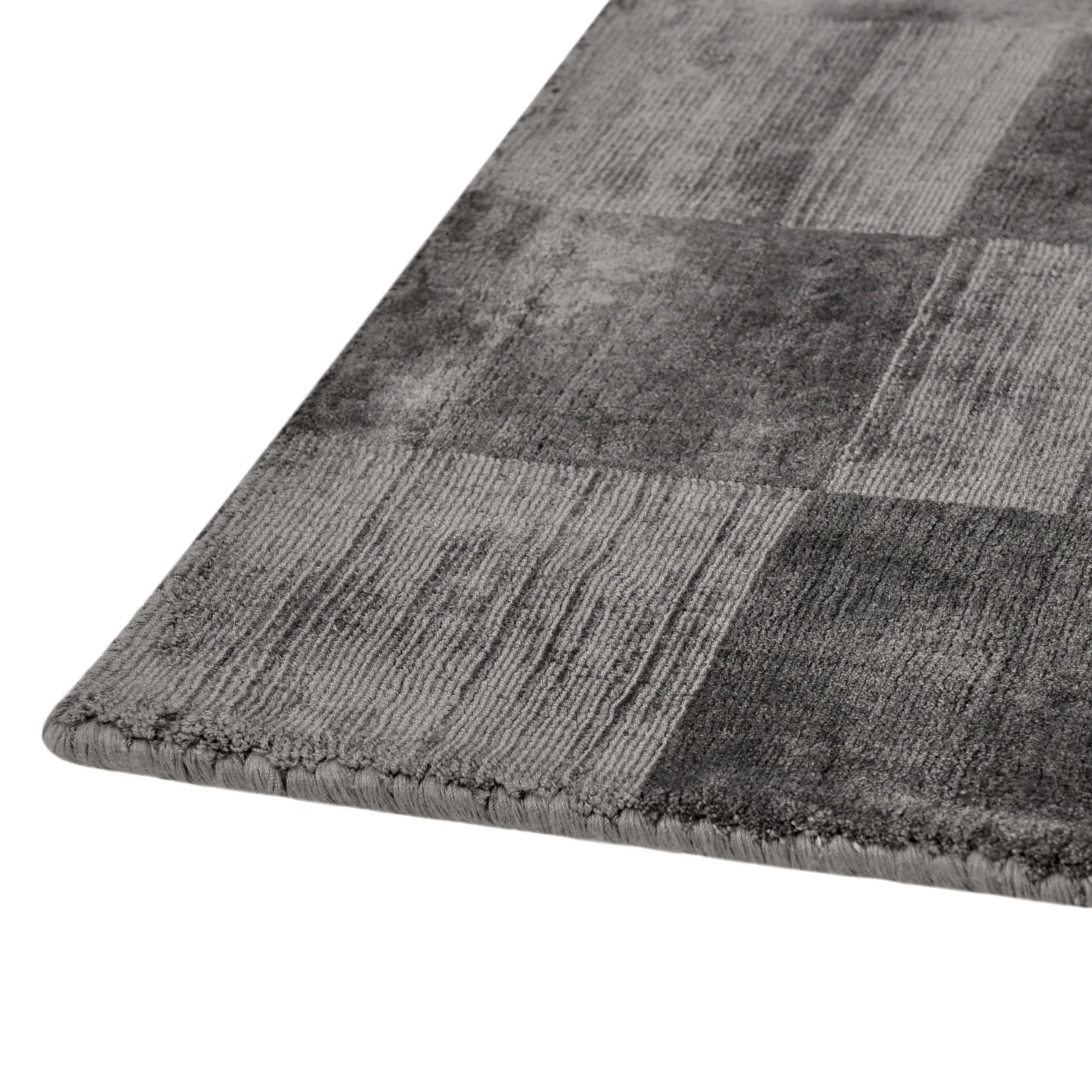 Berlin 8'x10' Indoor Soft Fabric Handwoven Checkered Charcoal Accent Area Rug