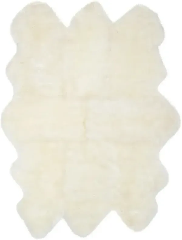 SHEEP SKIN 121 White 5'-5' X 7'-7' Medium Rectangle Rug