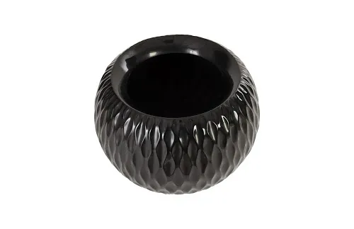 ripple planter, gel coat black