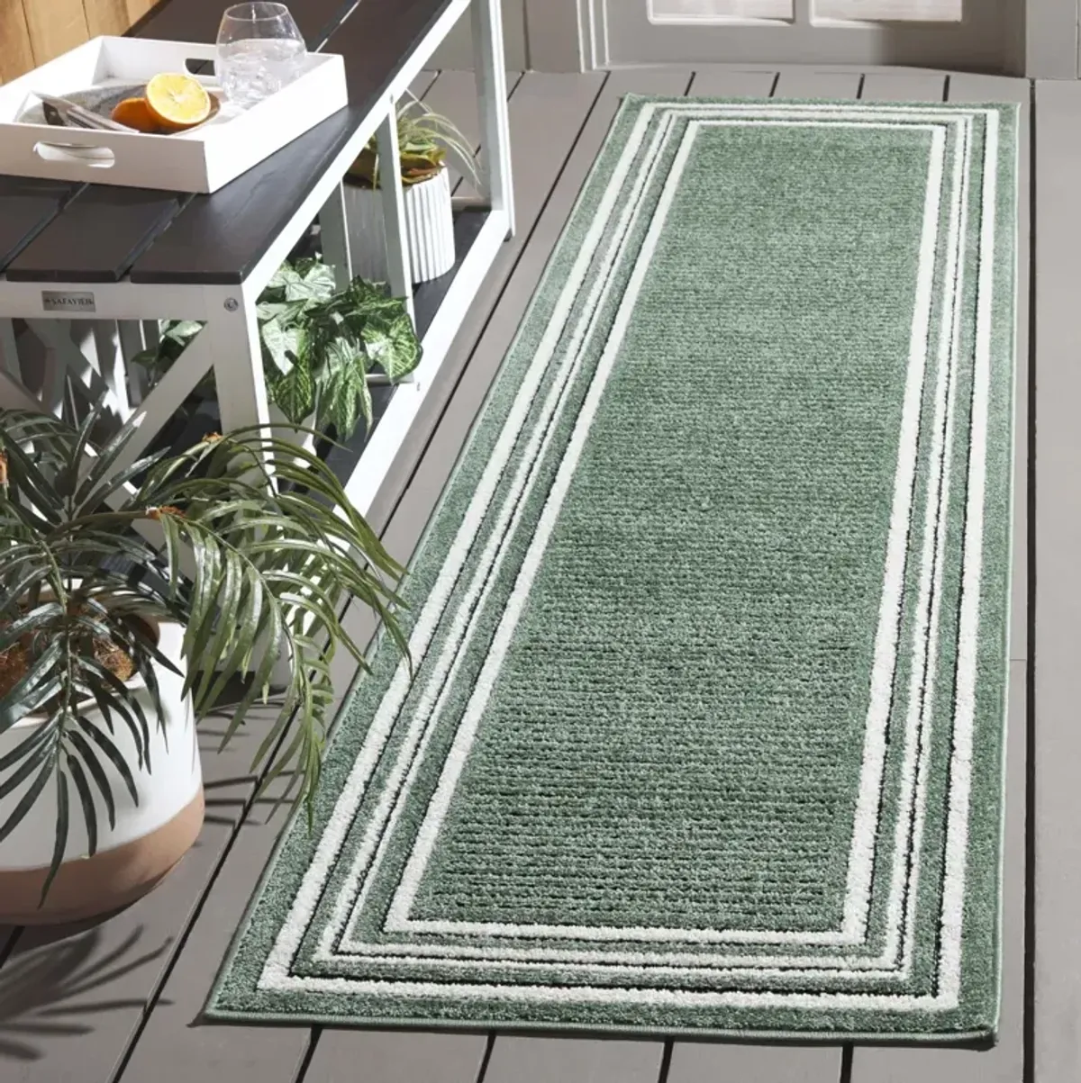 CABANA 634 GREEN  2'-2' x 8' Runner Rug