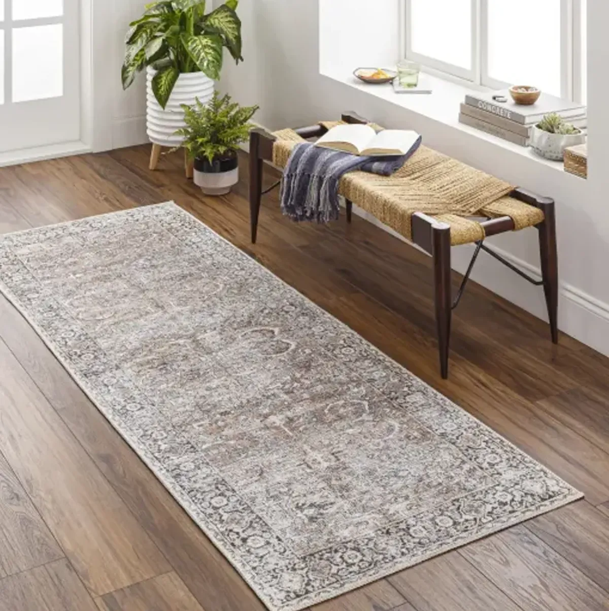 Kemer 8'10" x 12' Rug