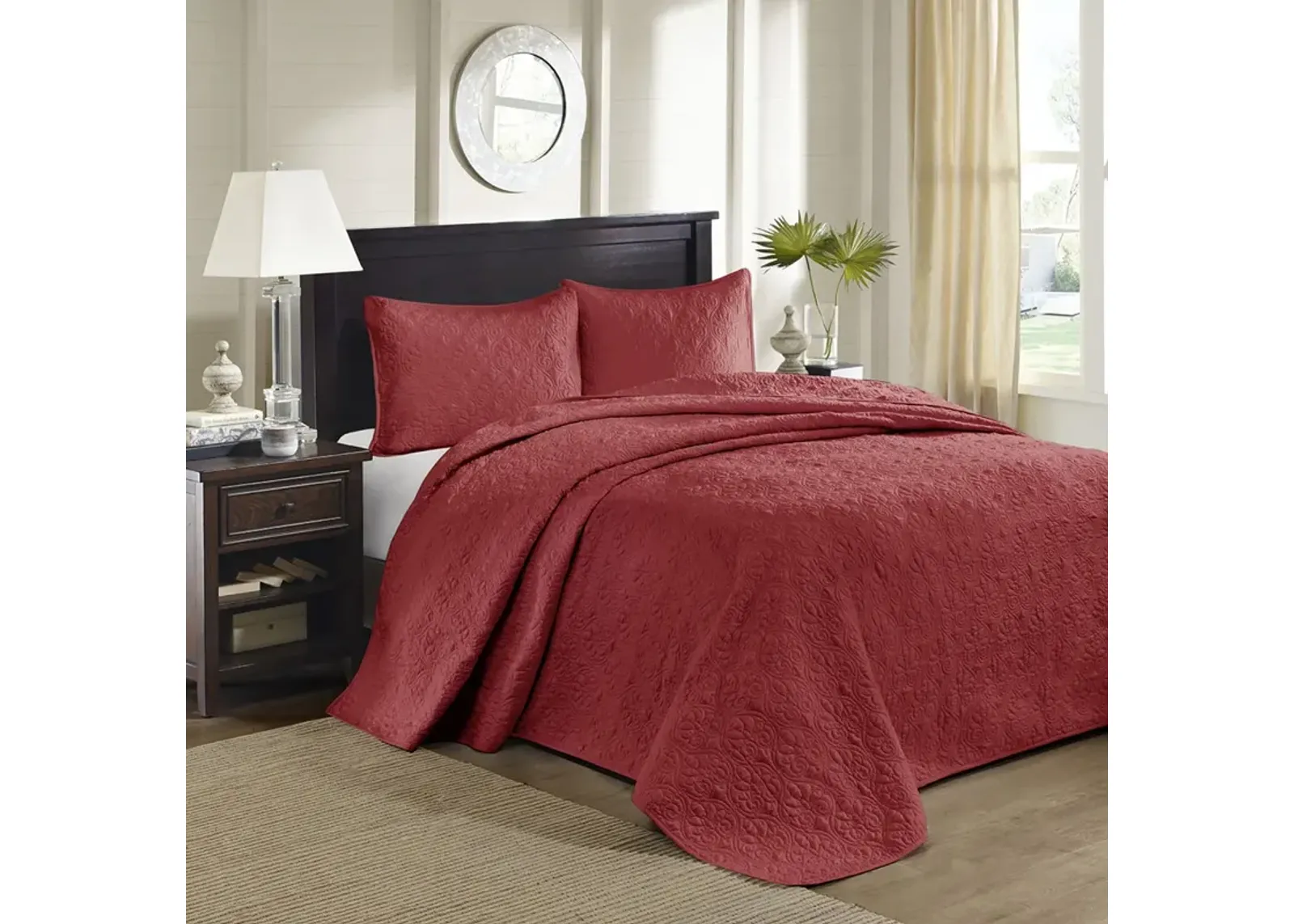 Madison Park Quebec Red Reversible Bedspread Set