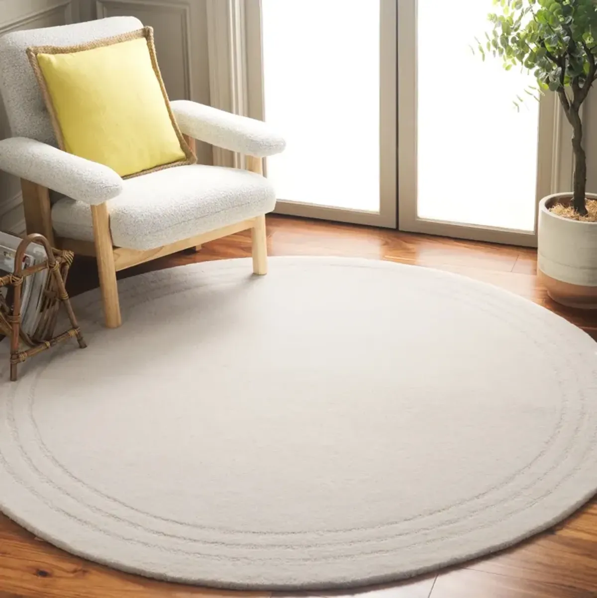 METRO 911 IVORY 6' x 6' Round Round Rug