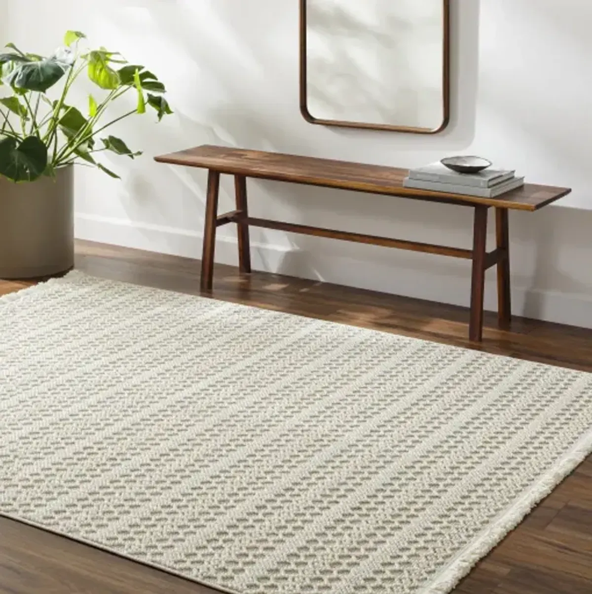 New Delhi NWH-2308 7'9" x 10' Machine Woven Rug