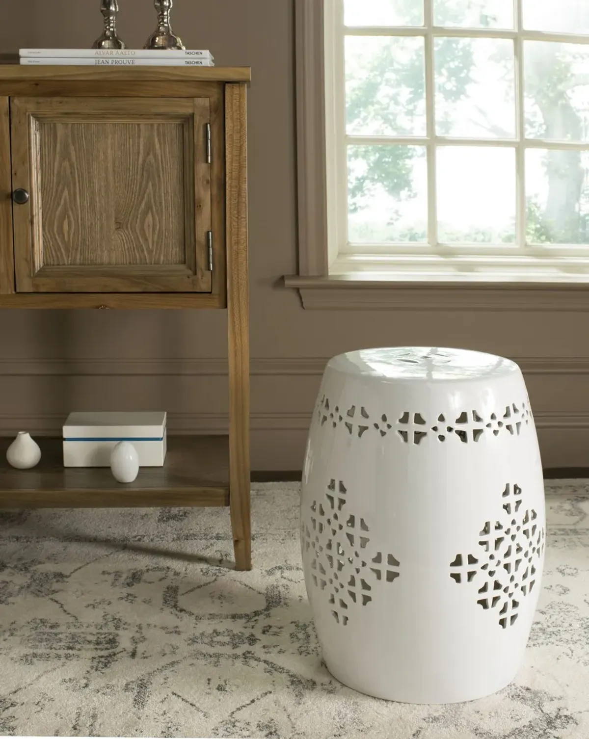 Quatrefoil Garden Stool