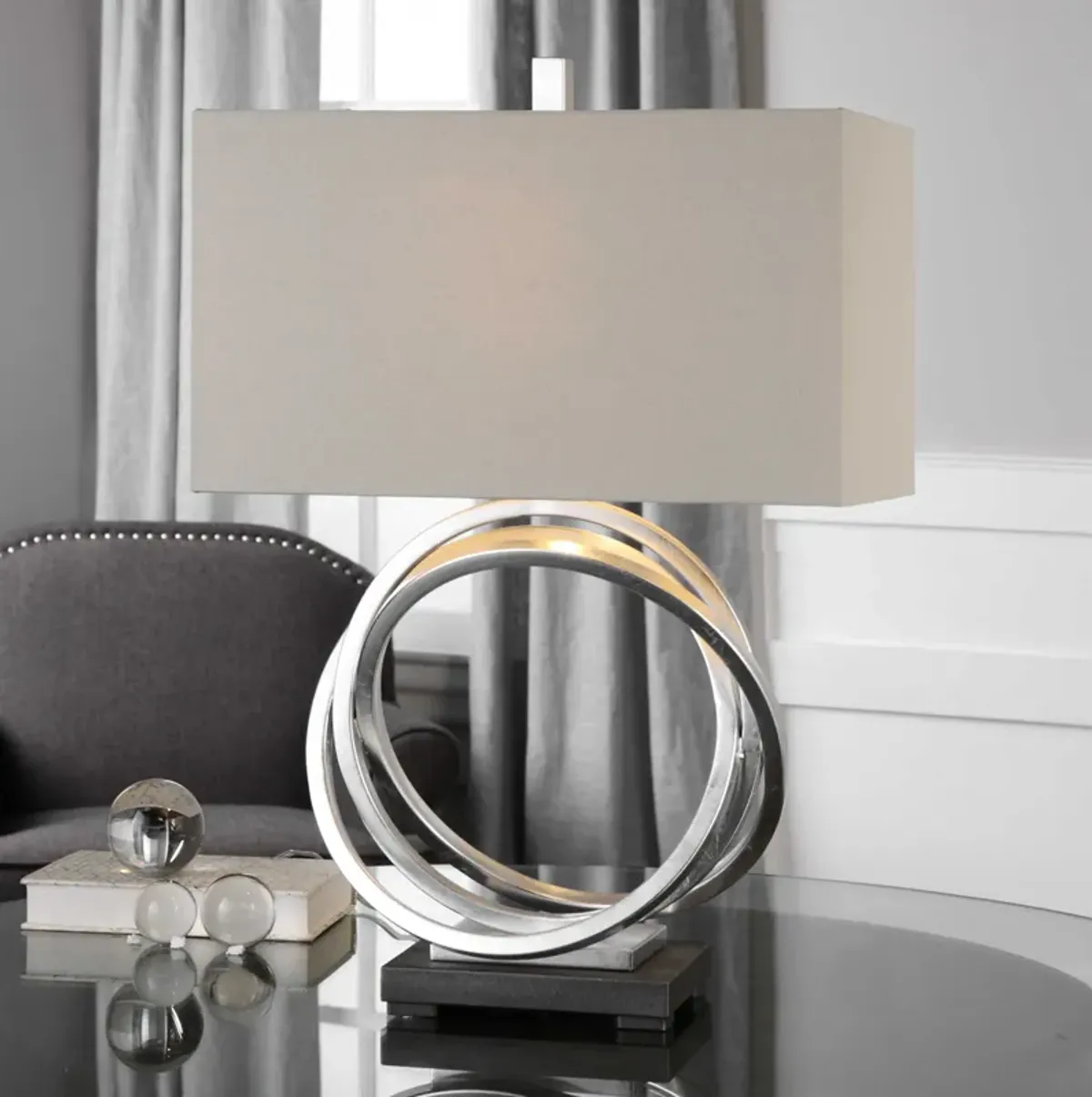 Soroca Silver Rings Lamp