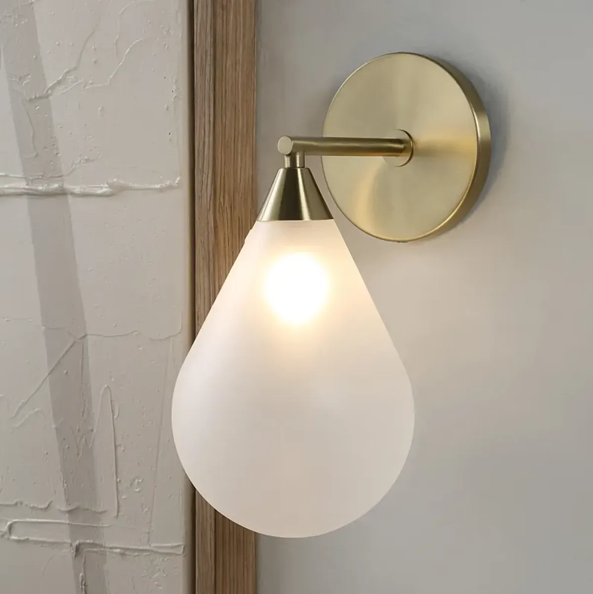 Luna Wall Sconce