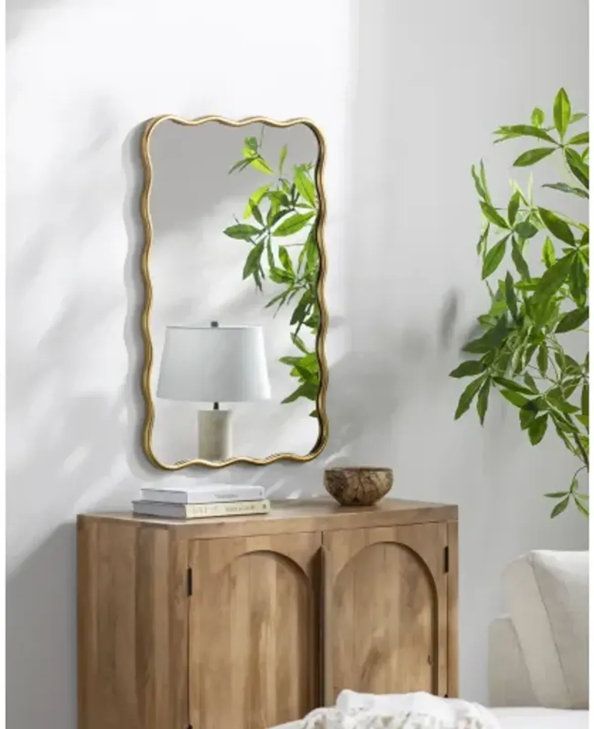 Ismenia ISM-001 36"H x 24"W Mirror