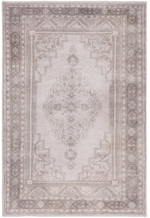 CLASSIC VINTAGE Hand Tufted 6' x 9' area rug