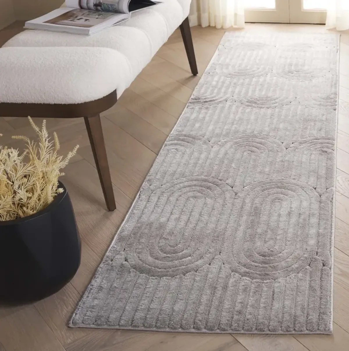 SELENA 672 GREY 2'-2' x 8' Runner Rug