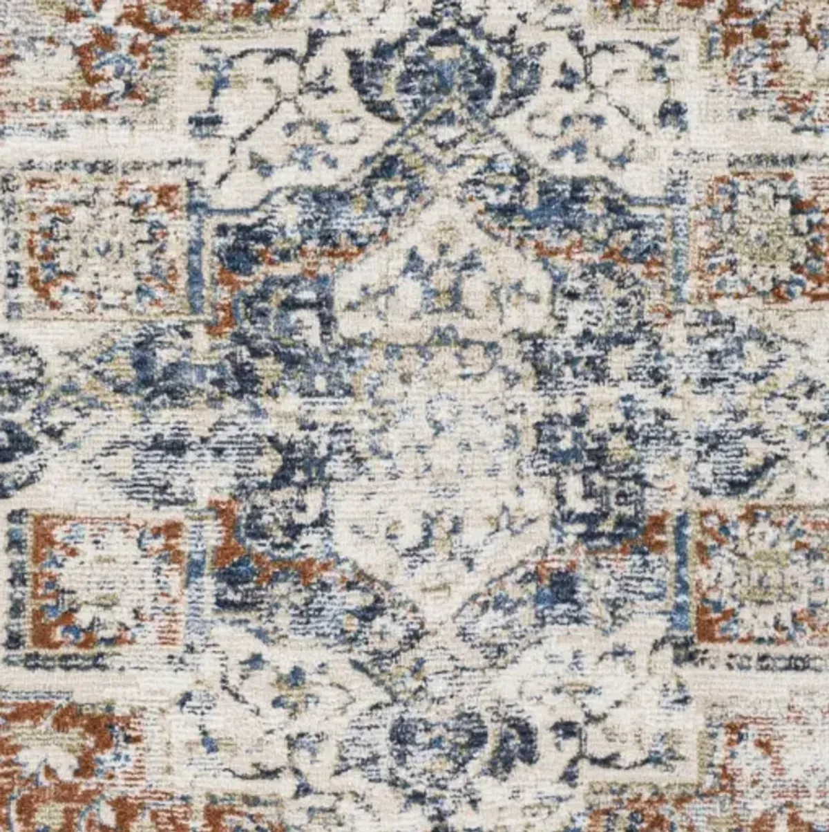 Amore 2'3" x 3'9" Rug