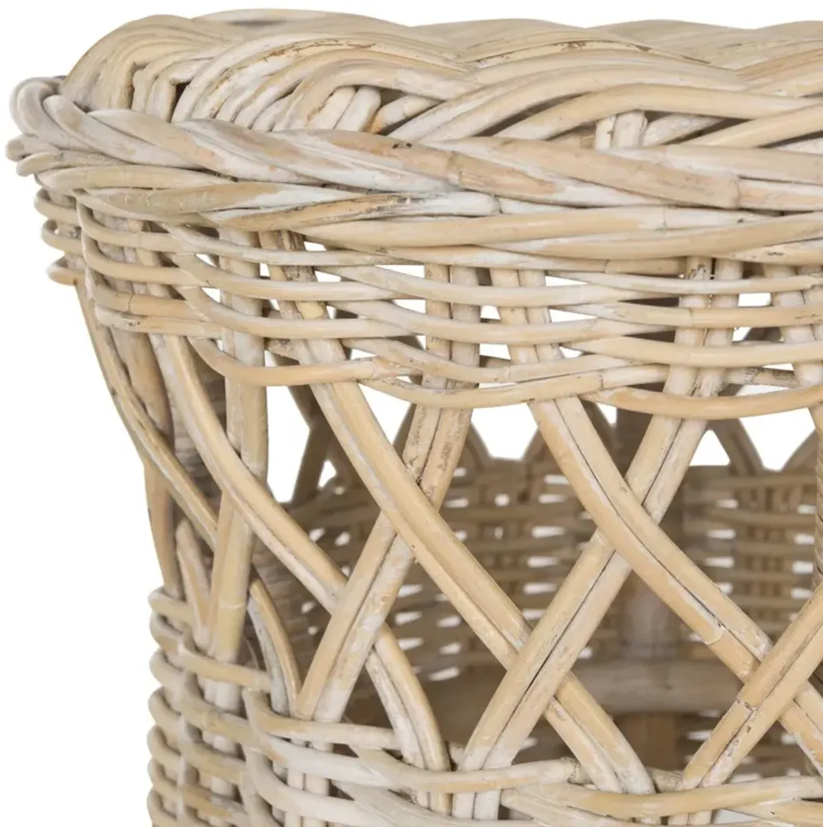 DESTA WICKER ROUND TABLE