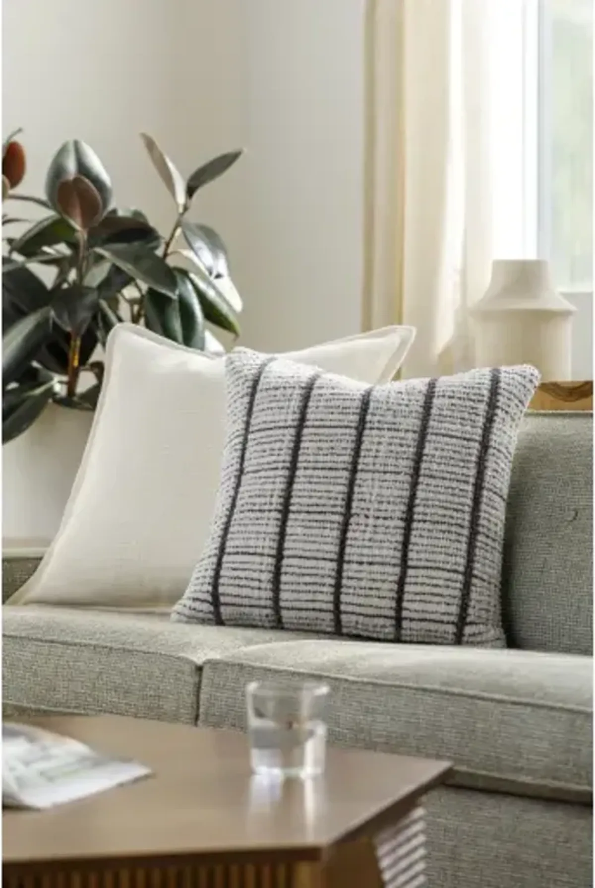 Rowley ROW-002 18"L x 18"W Accent Pillow