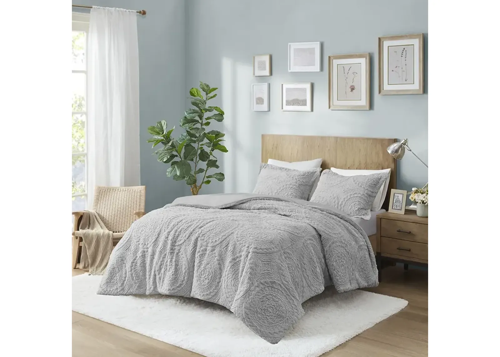 Madison Park Arya Grey Embroidered Medallion Faux Fur Ultra Plush Comforter Mini Set