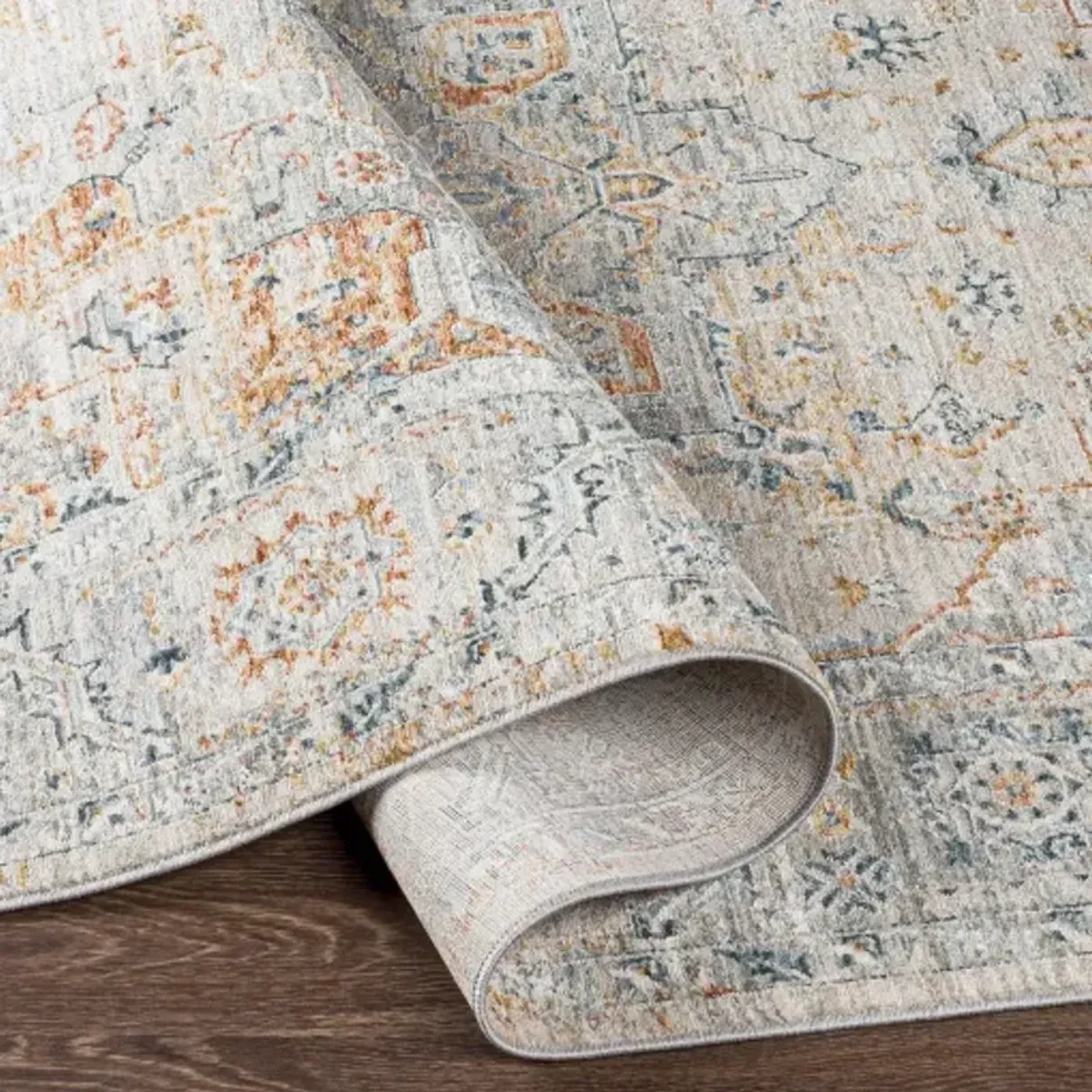 Laila 7'10" Round Rug