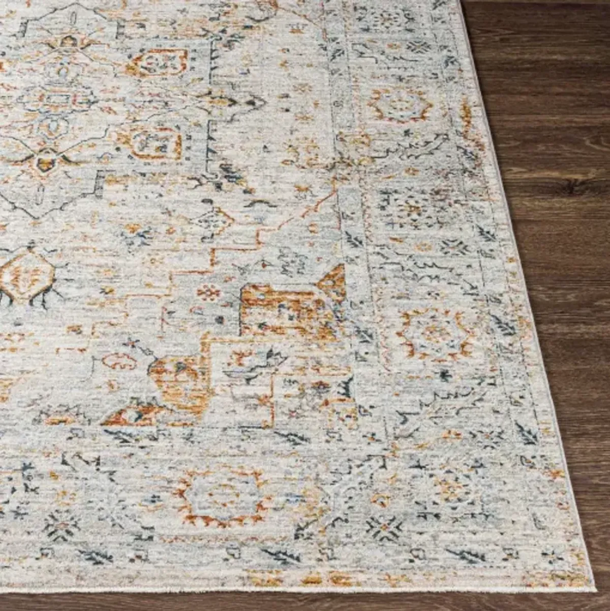 Laila 7'10" Round Rug