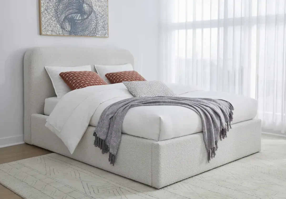 Off-White King-size Upholstered Platform Bed in Ricotta Boucle