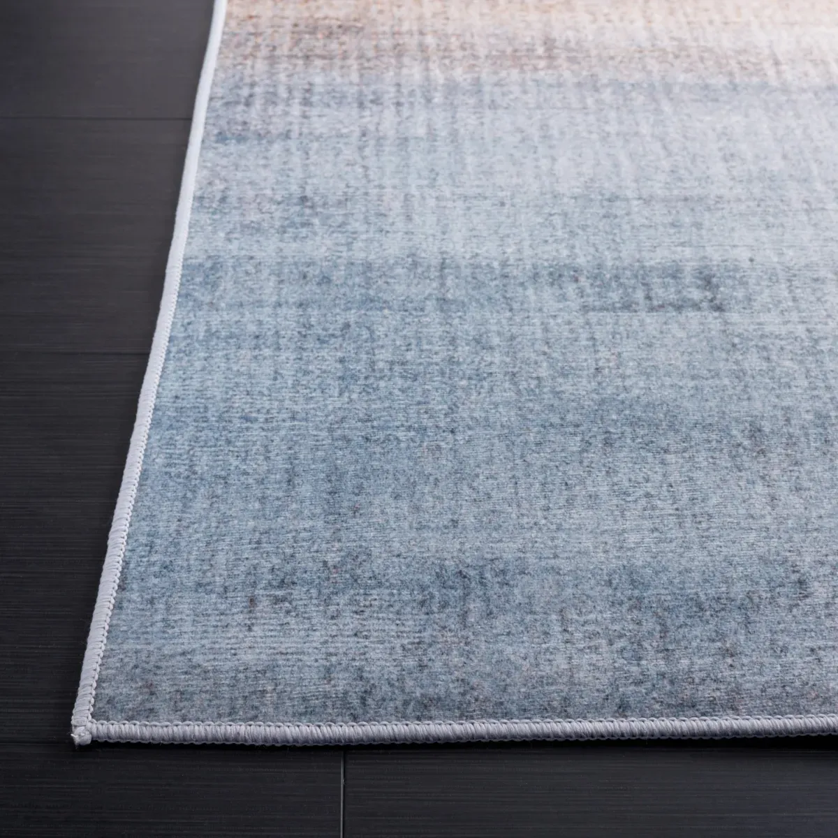 TACOMA 816 M/W S/R GREY  2'-6' x 6' Runner Rug