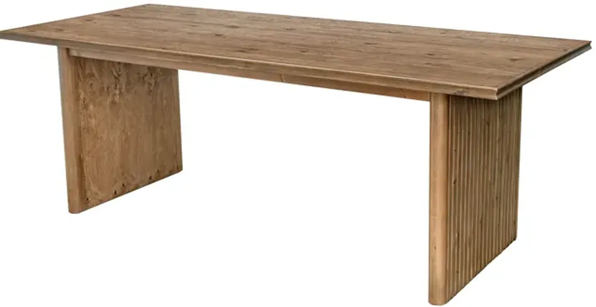 Britanica Dining Table