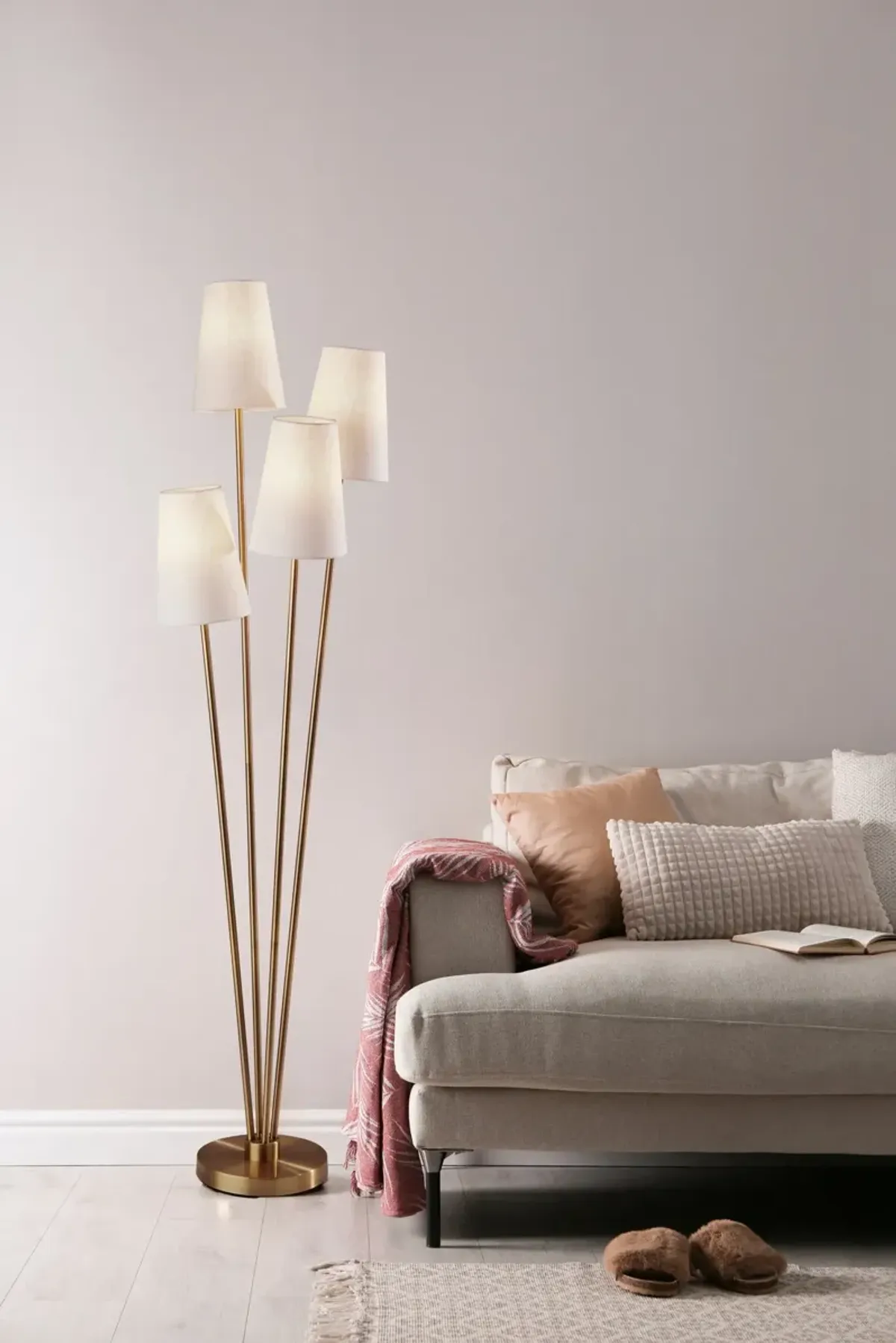 Wentworth Floor Lamp