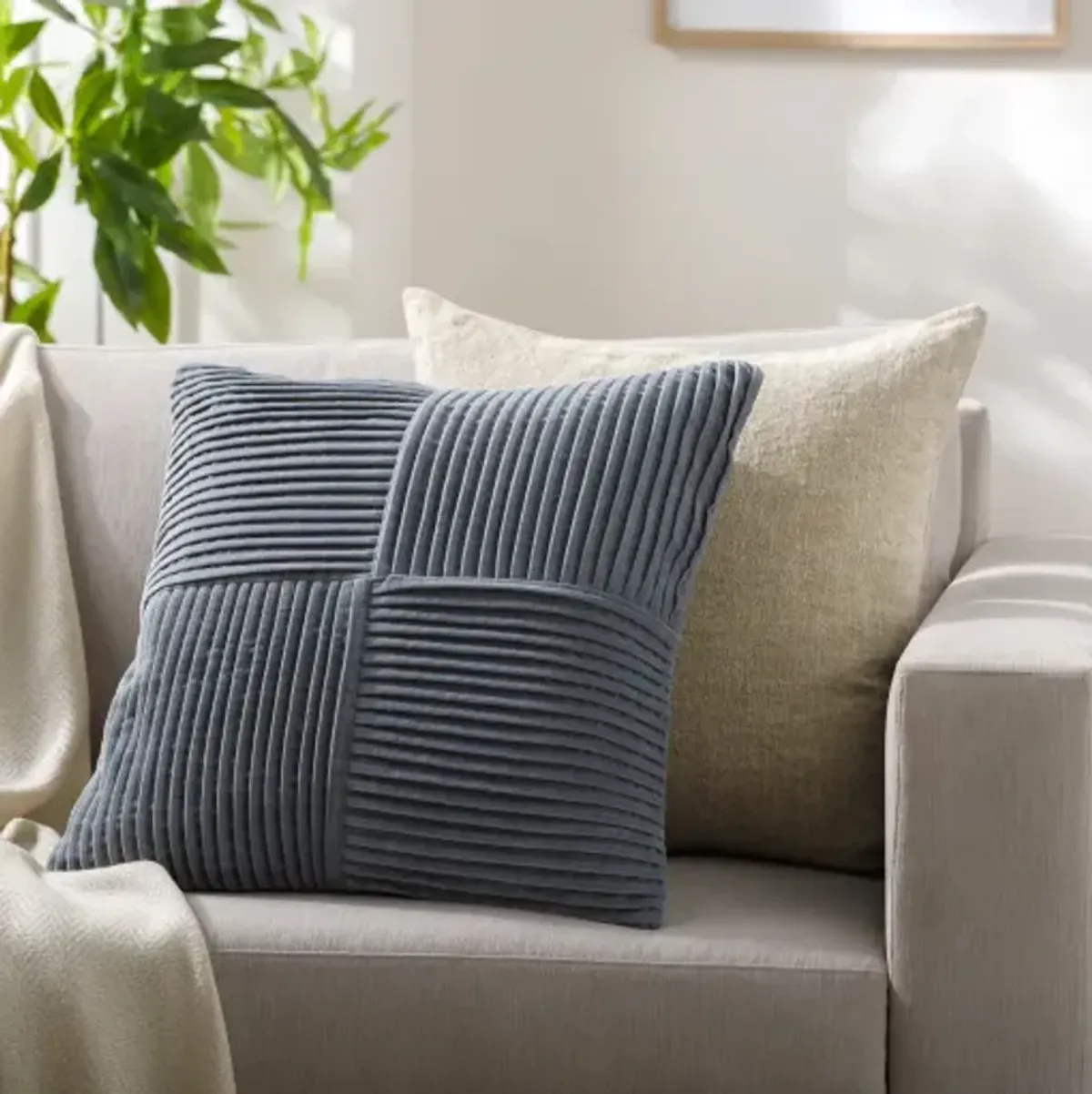 Conrad CRN-008 18"L x 18"W Accent Pillow  - Poly Insert