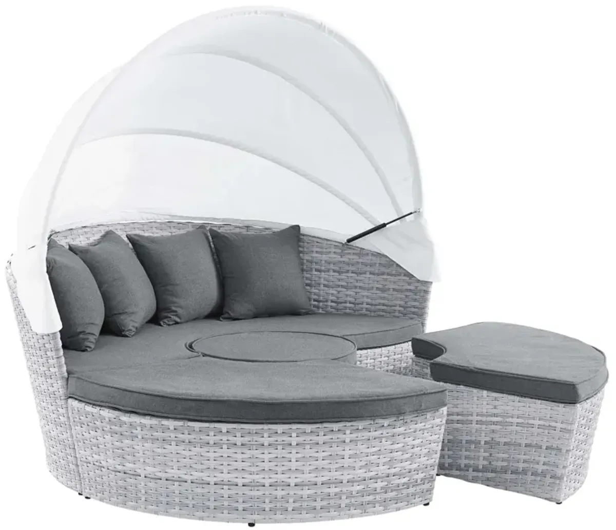 Scottsdale Canopy Sunbrella� Outdoor Daybed