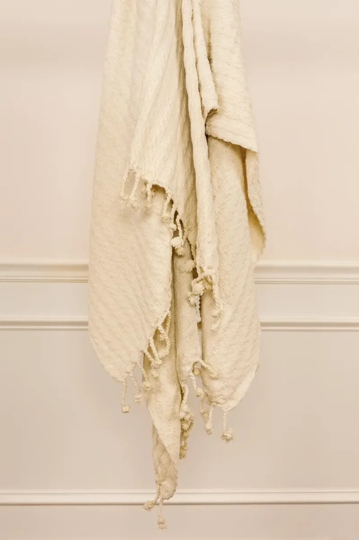 Cable Knit Ivory Throw