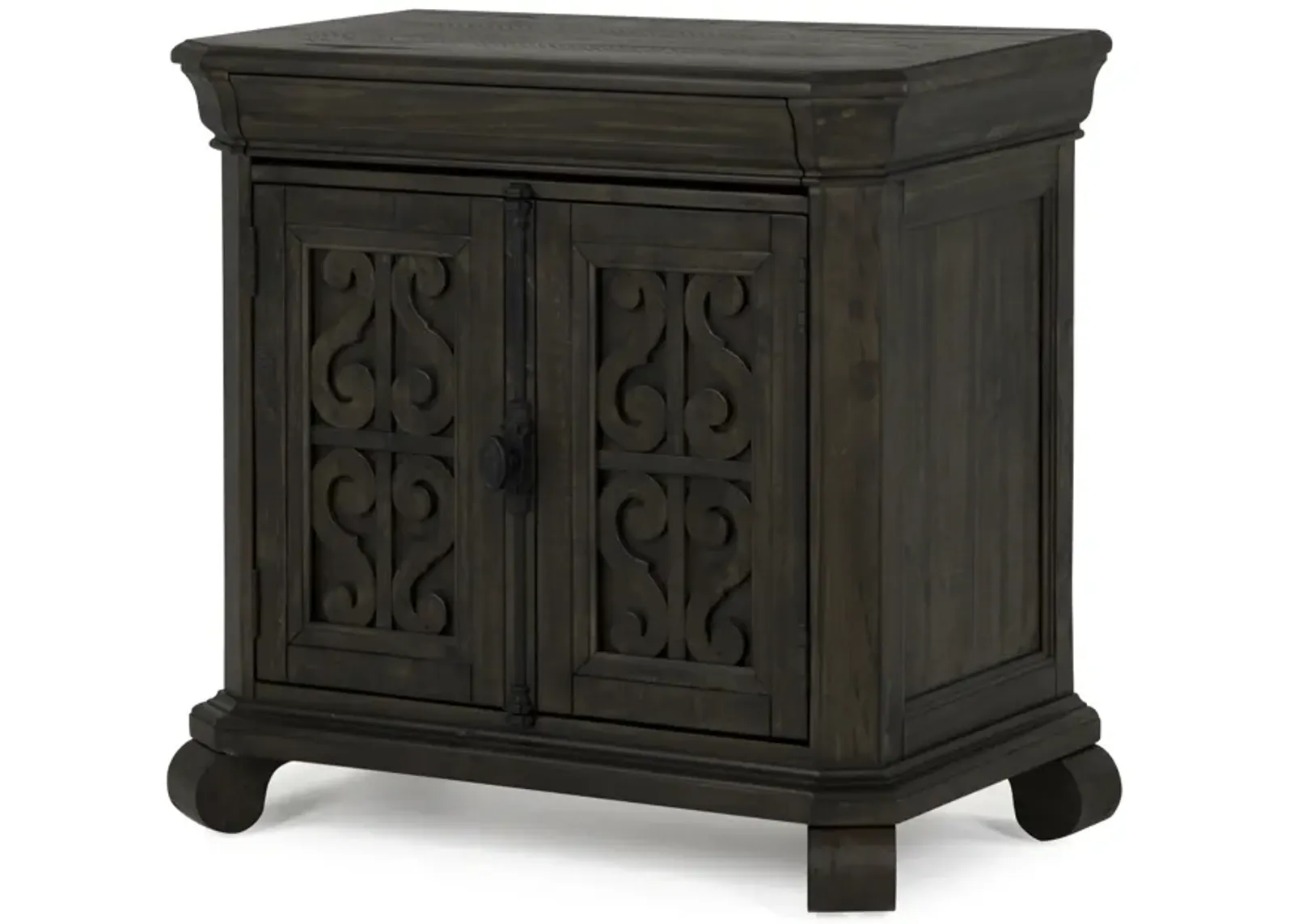 Bellamy Bachelor Chest