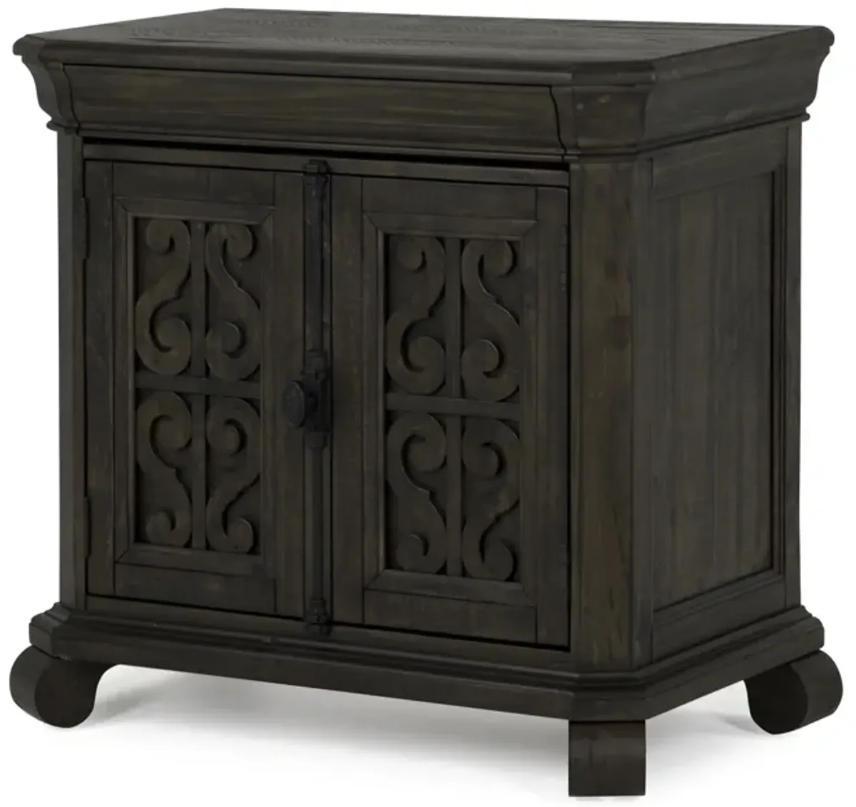 Bellamy Bachelor Chest