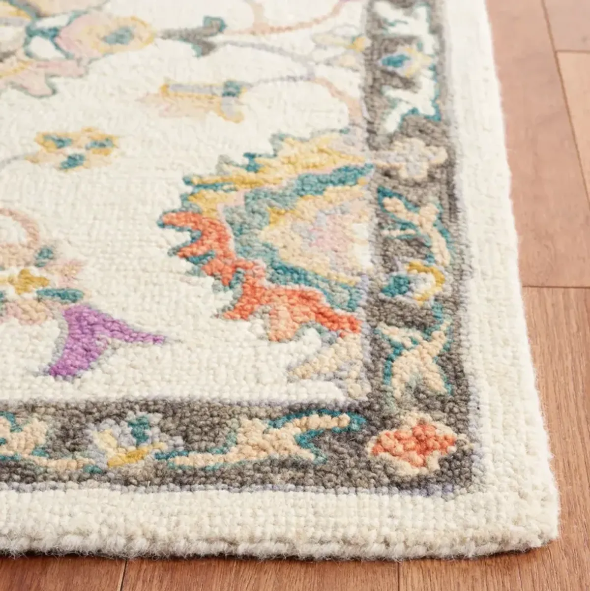 BLOSSOM 471 BEIGE  2'-3' x 8' Runner Rug