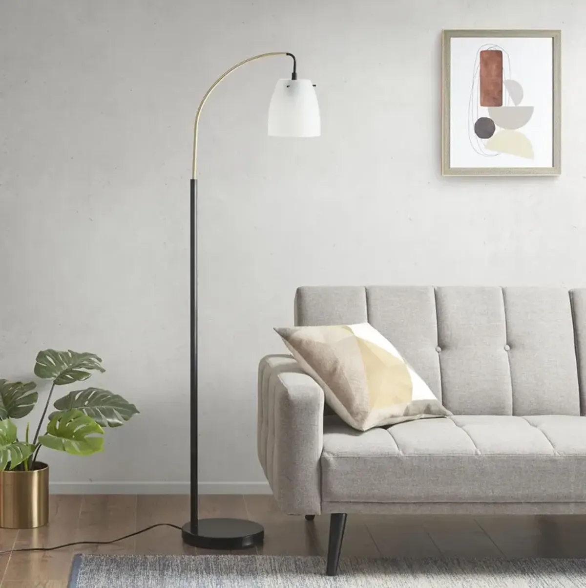 INK+IVY Bristol Matte Black Base/Frosted Shade Arched Metal Floor Lamp with Frosted Glass Shade