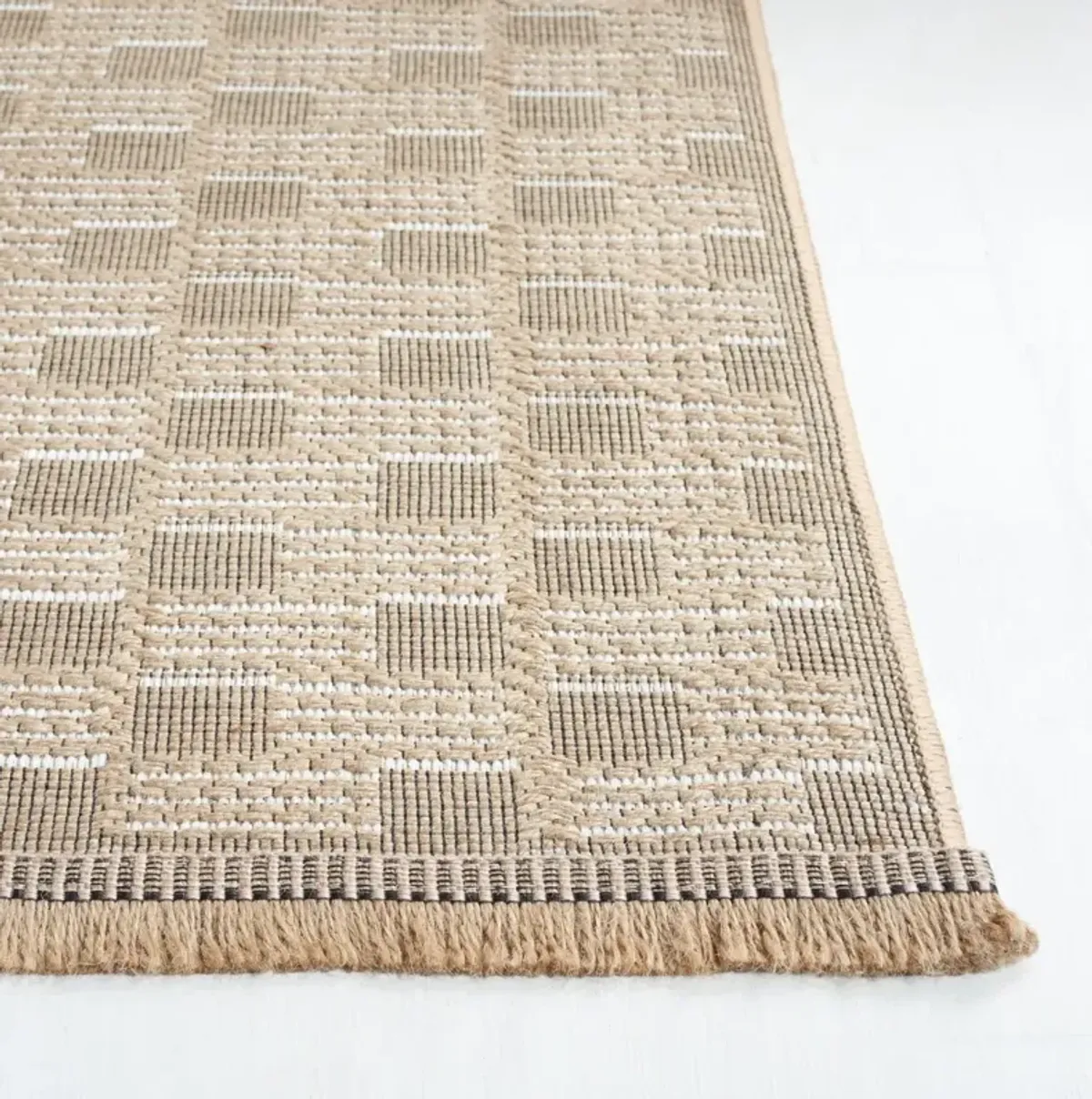 ASPECT 402 Brown 4' X 6' Small Rectangle Rug