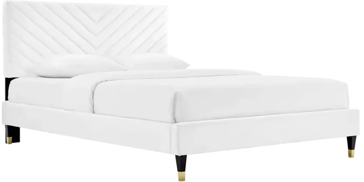 Roxanne Performance Velvet Queen Platform Bed