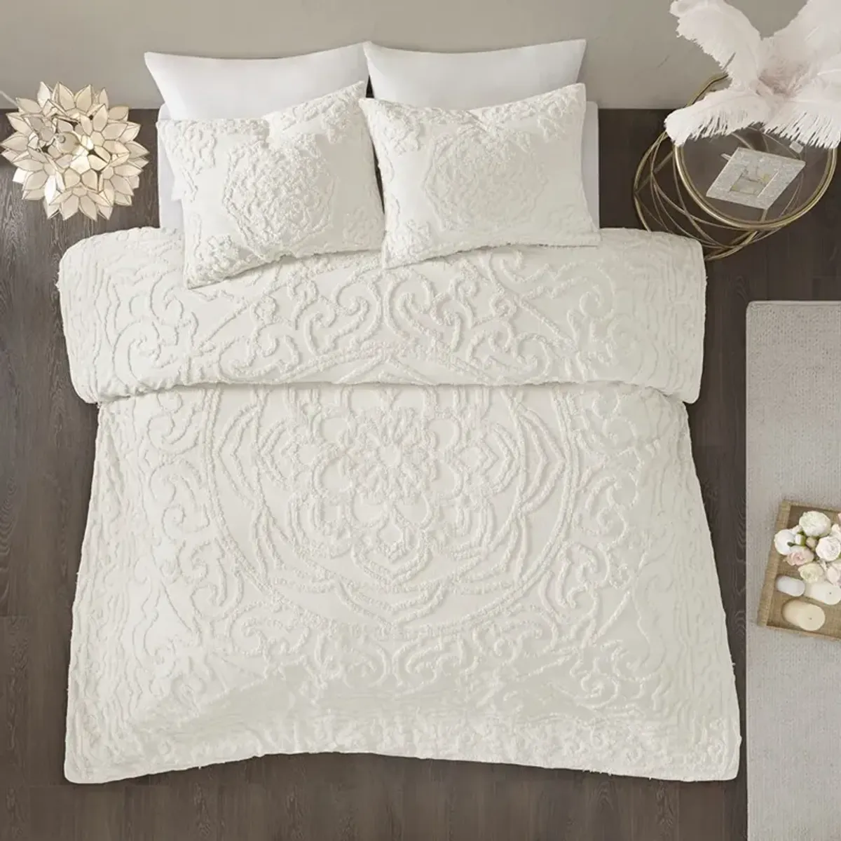 Madison Park Laetitia Off-White 2 Piece Cotton Chenille Comforter Set