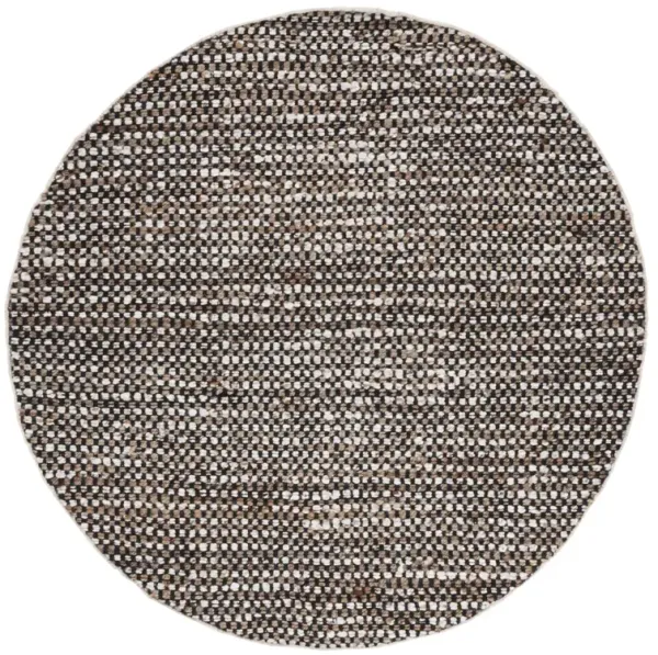 NATURA 349 BLACK  4' x 4' Round Round Rug