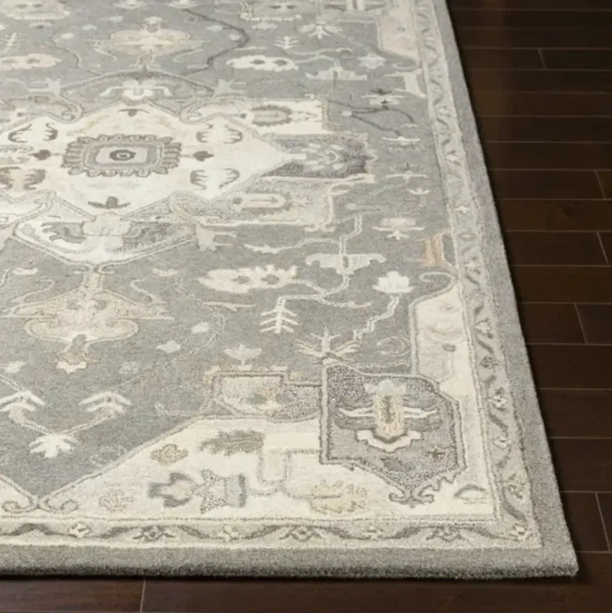 Caesar 6' x 9' Oval Rug