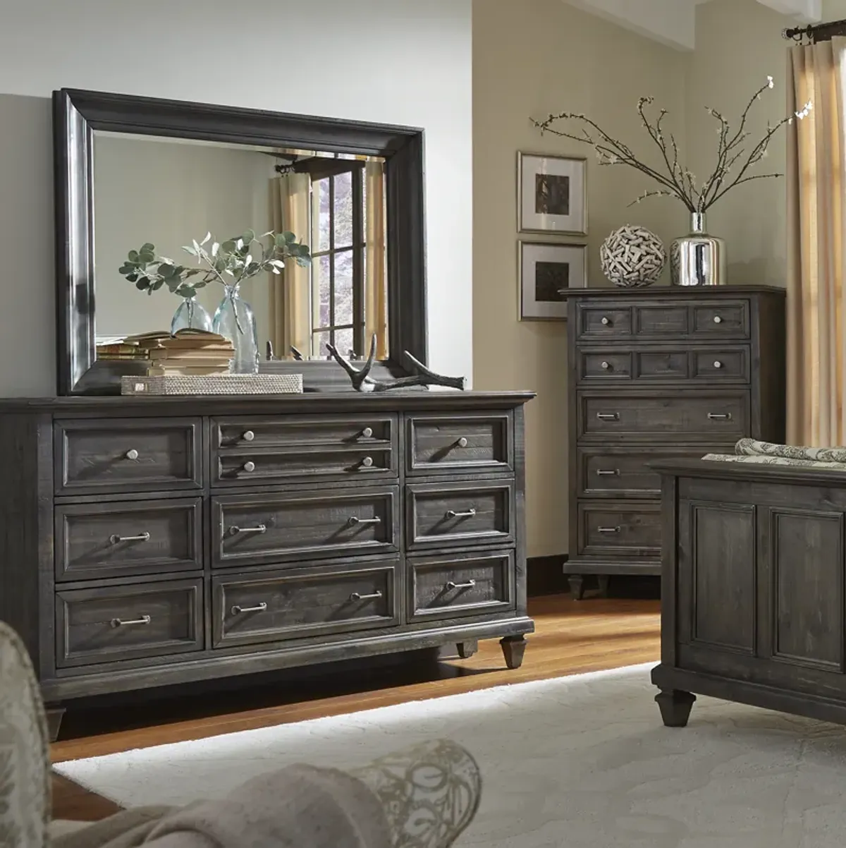 Calistoga 9 Drawer Dresser