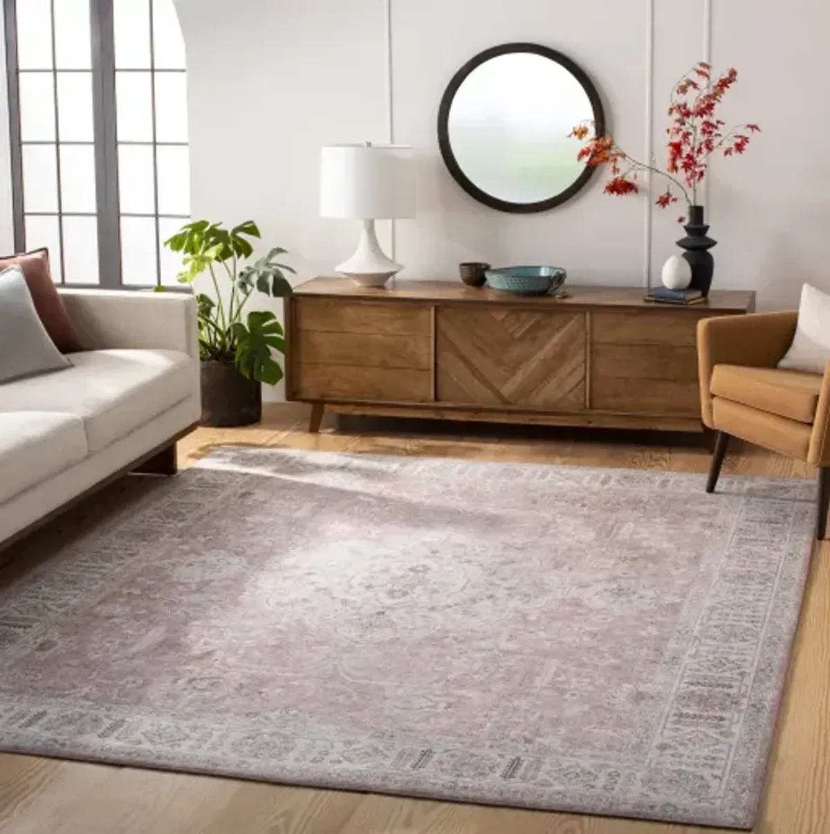 Iris IRS-2321 2'6" x 7'6" Rug