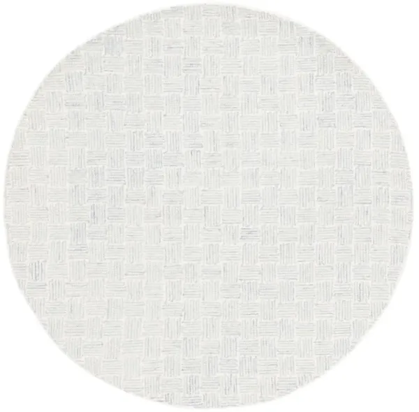 MICRO-LOOP Hand Tufted 5' x 5' Round area rug