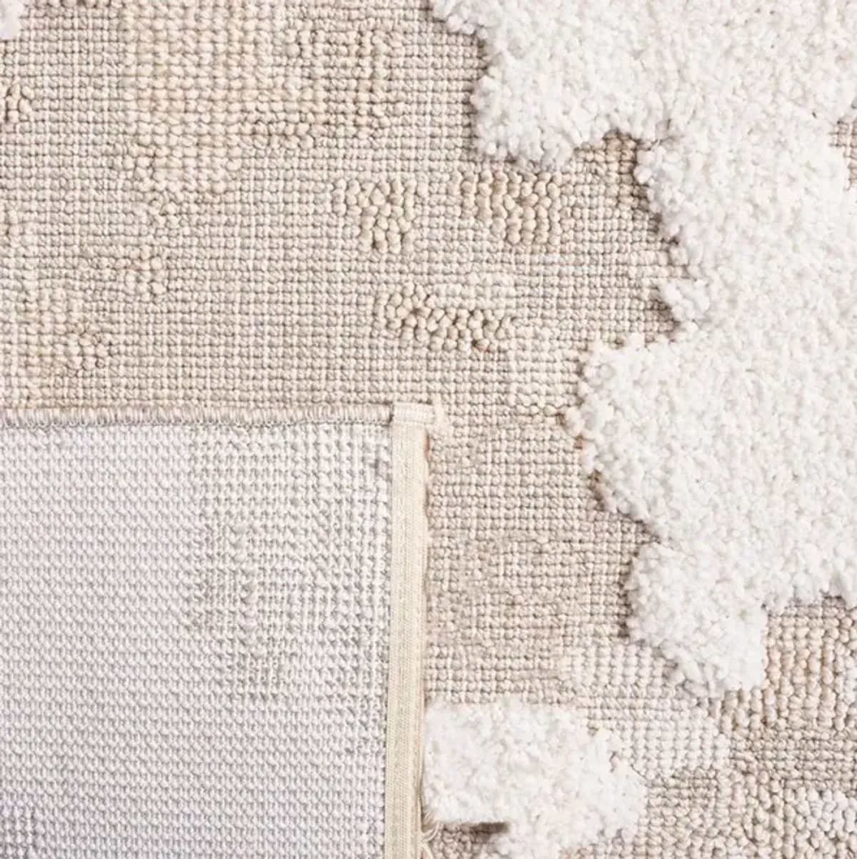 TRENDS 100 Beige 2'-2' X 9' Runner Rug
