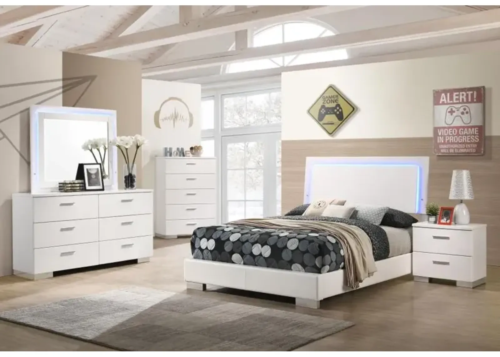 Felicity 5-piece Full Bedroom Set with LED Headboard and Mirror Glossy White