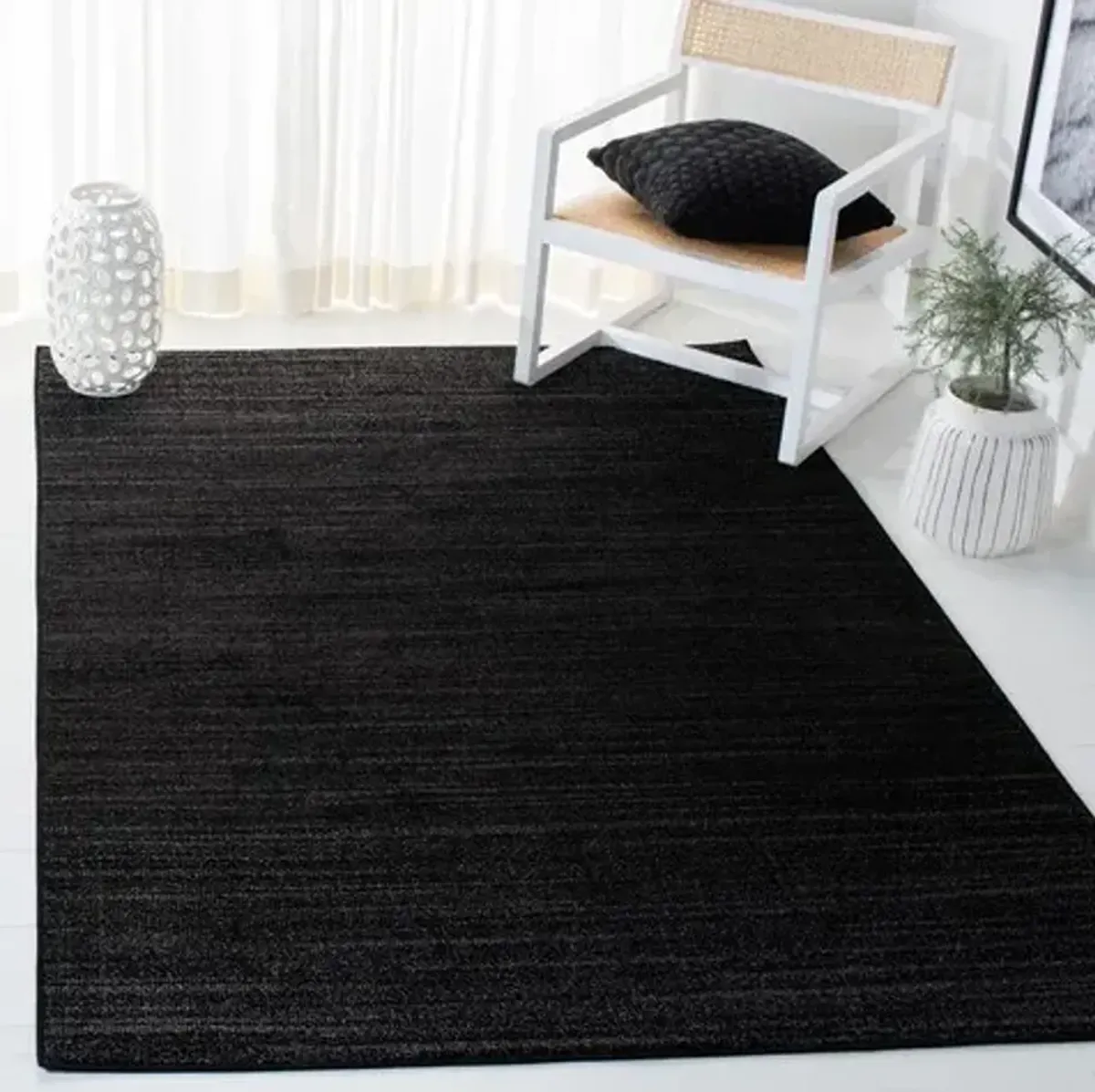 ADIRONDACK Contemporary Black / Grey 6' X 6' Square Powerloomed Rug