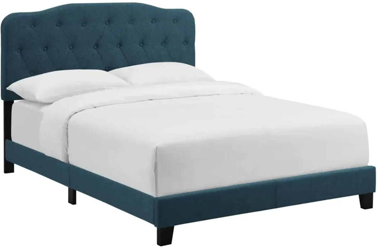 Amelia Queen Upholstered Fabric Bed