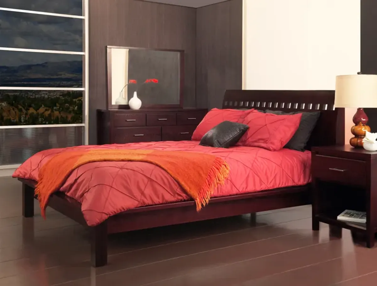 Veneto Queen-size Platform Bed in Espresso