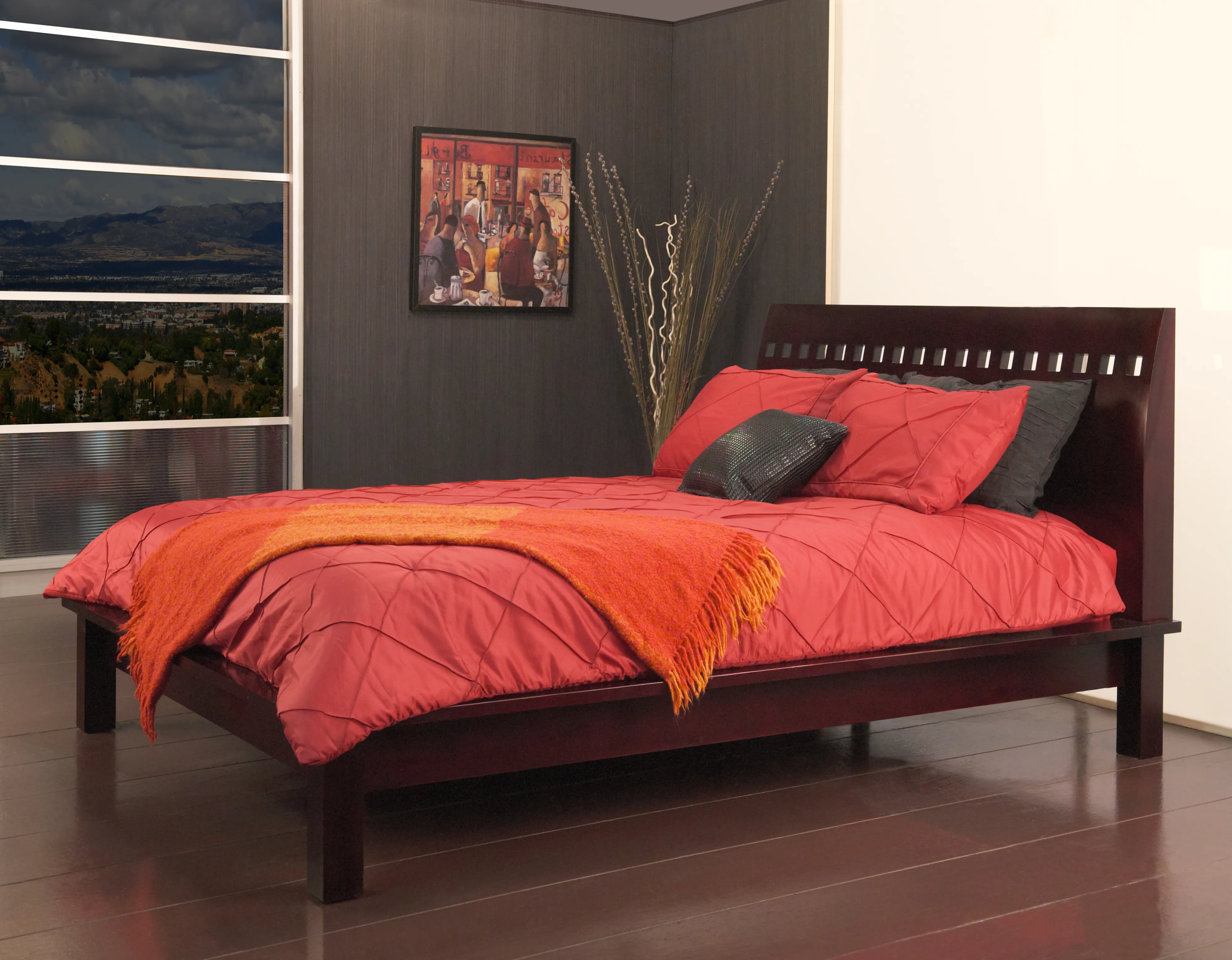 Veneto Queen-size Platform Bed in Espresso