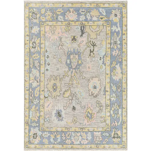 Ushak 6' x 9' Rug