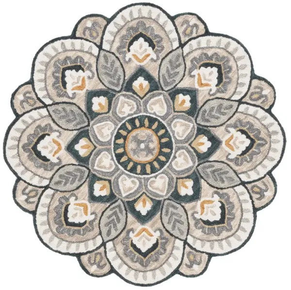 NOVELTY Hand Tufted 10' x 10' Round area rug